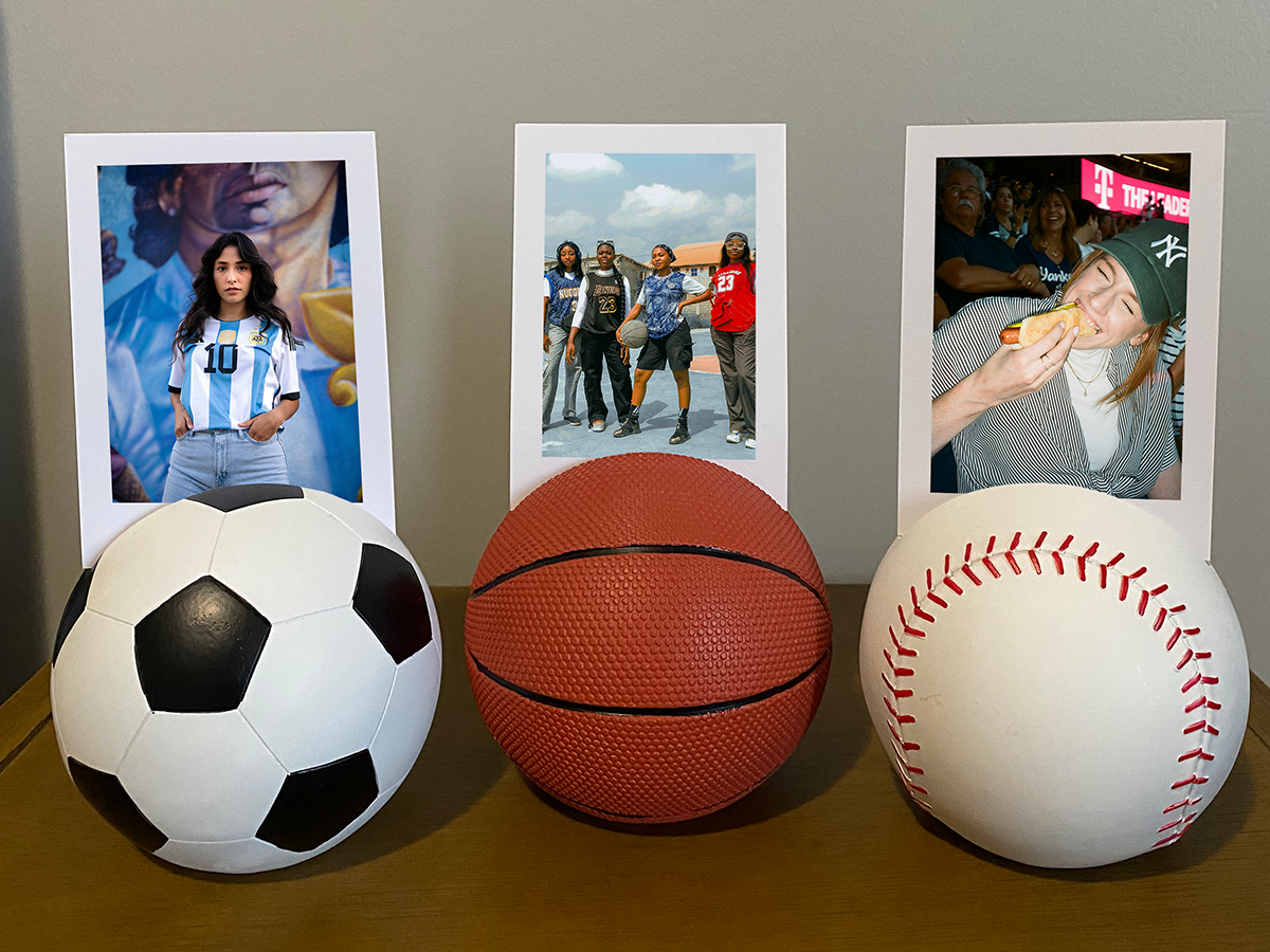 disPLAY BALL: Baseball Photo Holder/Display Stand
